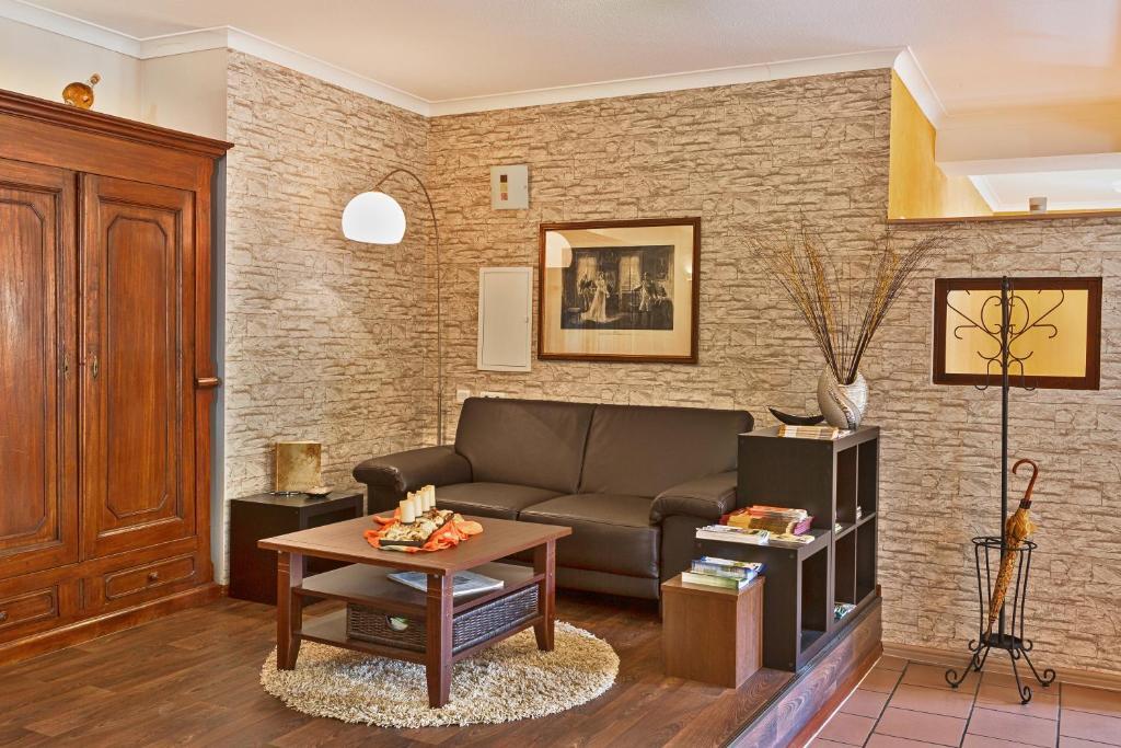 Hotel Garni Zum Rebstock Naumburg  Habitación foto