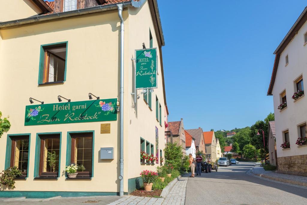 Hotel Garni Zum Rebstock Naumburg  Exterior foto